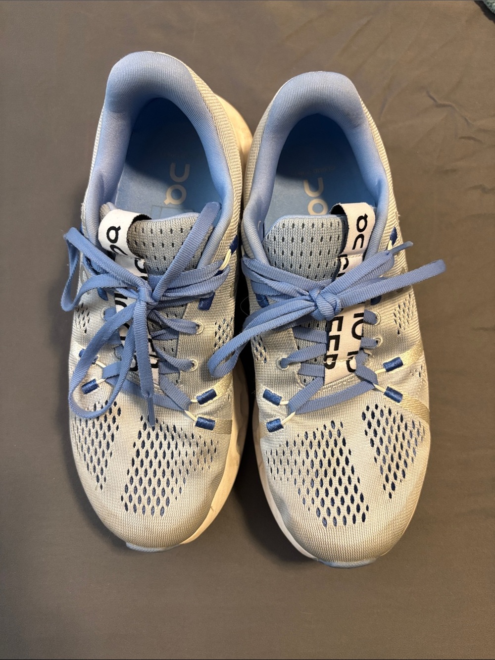 On Running Light Blue and White Running Sneakers